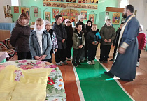 В селе Лисье школьники совершили экскурсию в храм Святой Живоначальной Троицы