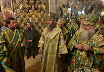 Митрополит Даниил вместе с собором архиереев совершил Литургию в престольный праздник Троице-Сергиевой Лавры