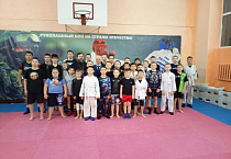 В Макушино священник выступил перед юными спортсменами