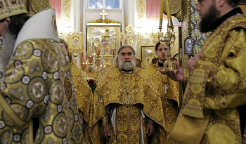 Воскресная Литургия в Александро-Невском соборе Кургана