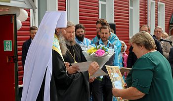Торжественная линейка в православной школе Александра Невского