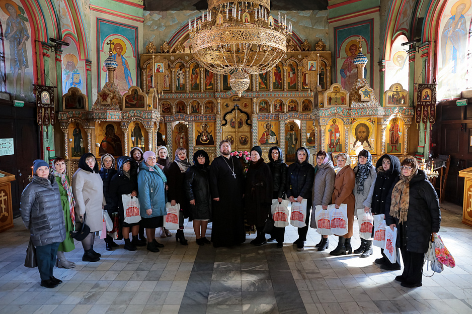 В главном соборе города Кургана встретили гостей из Луганской Народной Республики