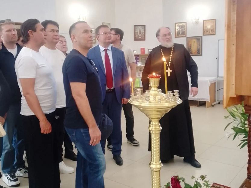 Губернатор Курганской области посетил старинный храм в селе Рычково