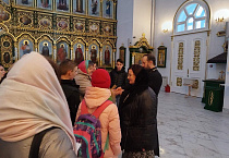В Кургане учащиеся и педагоги Центра образования совершили обзорную экскурсию по новому собору