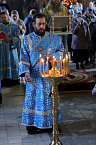В праздник Похвалы Пресвятой Богородицы митрополит Даниил совершил Литургию во Введенском храме