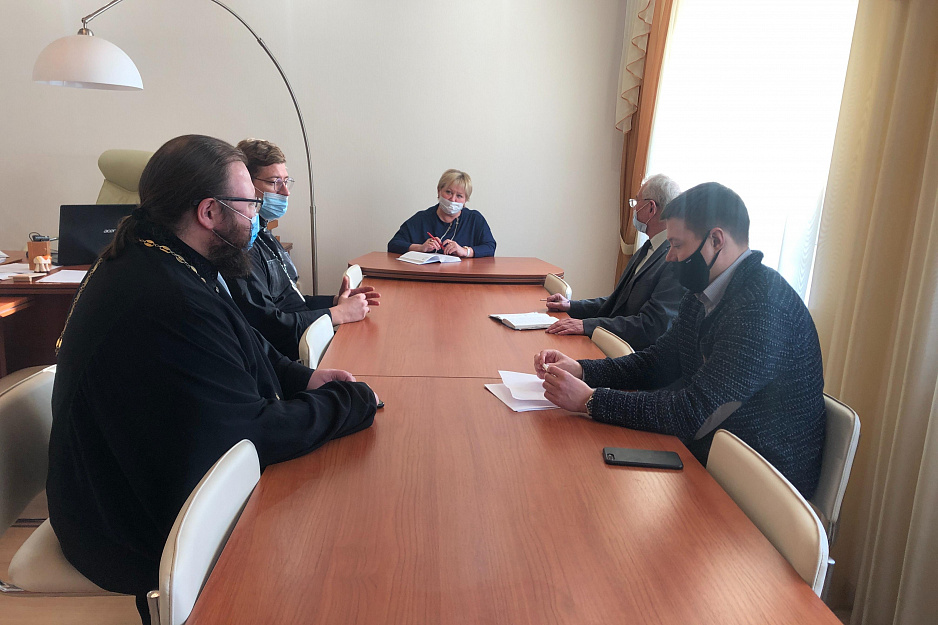 В Кургане священники и педагоги обсудили предстоящие Рождественские чтения