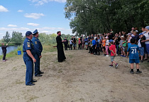 На речке Глядяна прошёл слёт православной молодежи Курганской епархии